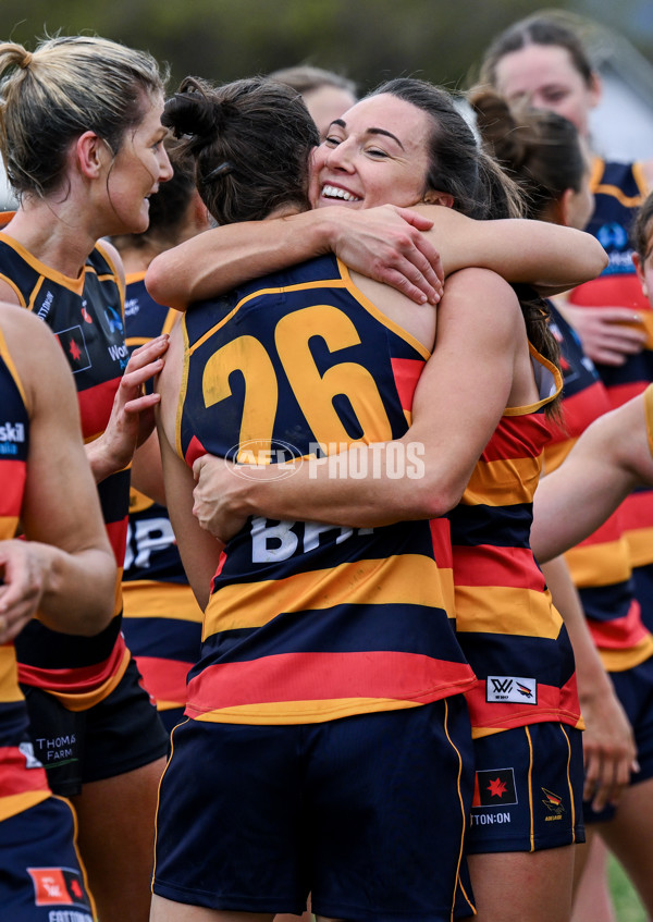 AFLW 2025 Round 02 - Adelaide v Geelong - A-61746252