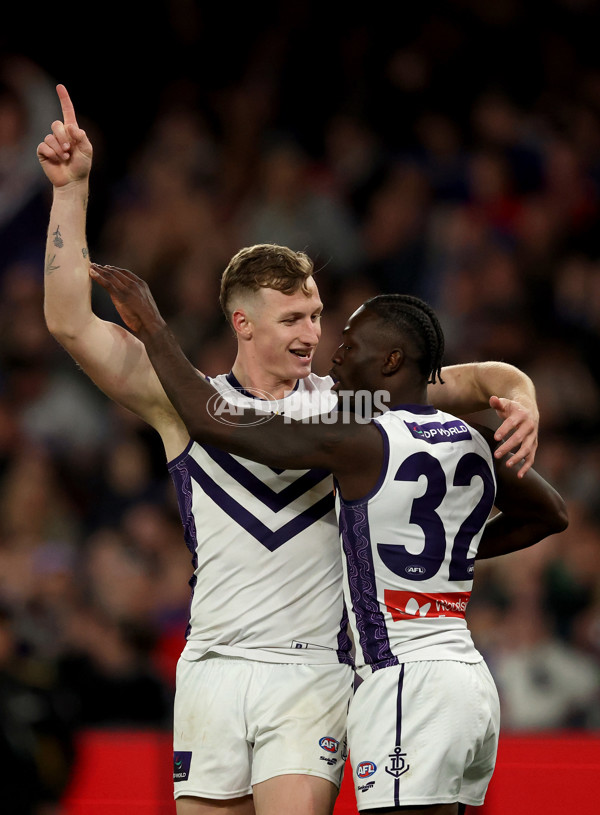 AFL 2025 Round 24 - Western Bulldogs v Fremantle - A-61746302