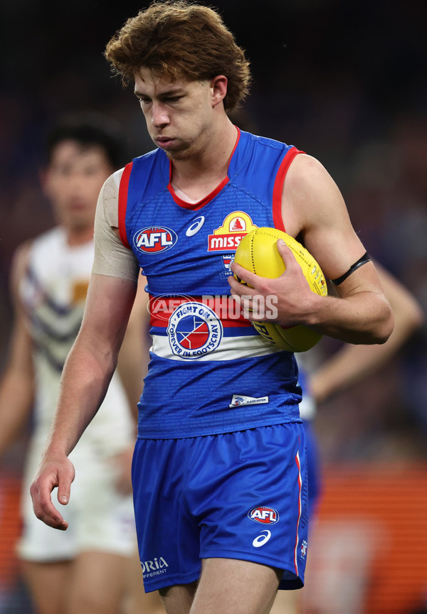 AFL 2025 Round 24 - Western Bulldogs v Fremantle - A-61746320
