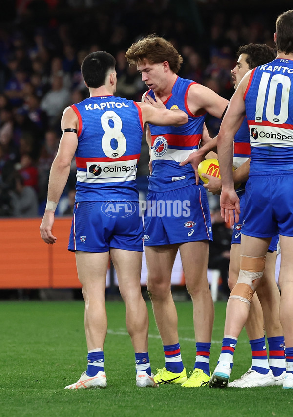 AFL 2025 Round 24 - Western Bulldogs v Fremantle - A-61746321