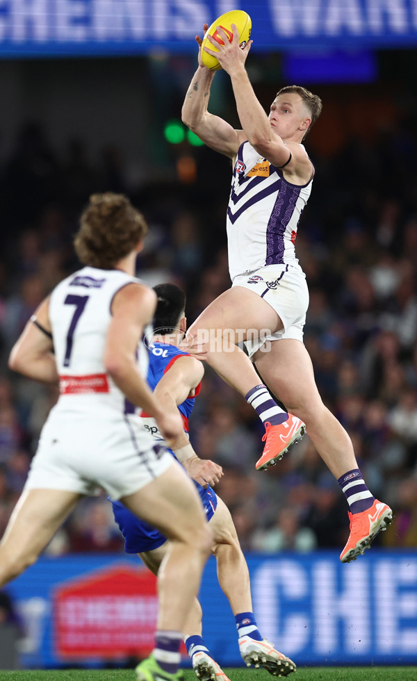 AFL 2025 Round 24 - Western Bulldogs v Fremantle - A-61747796