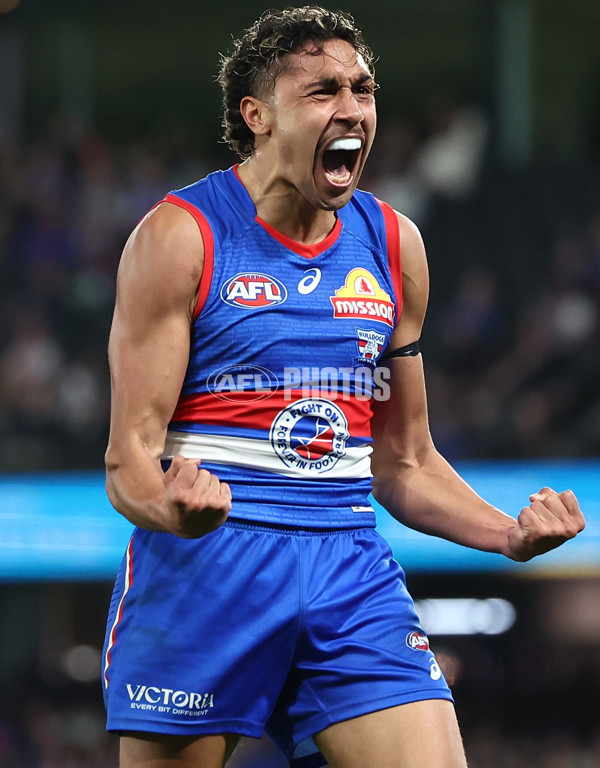 AFL 2025 Round 24 - Western Bulldogs v Fremantle - A-61747812