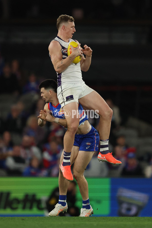 AFL 2025 Round 24 - Western Bulldogs v Fremantle - A-61747831