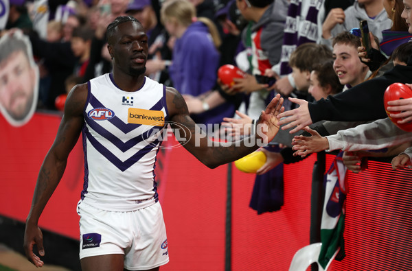 AFL 2025 Round 24 - Western Bulldogs v Fremantle - A-61750695