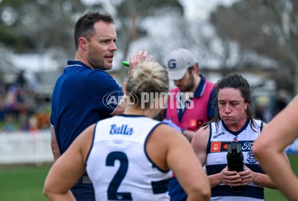 AFLW 2025 Round 02 - Adelaide v Geelong - A-61750774