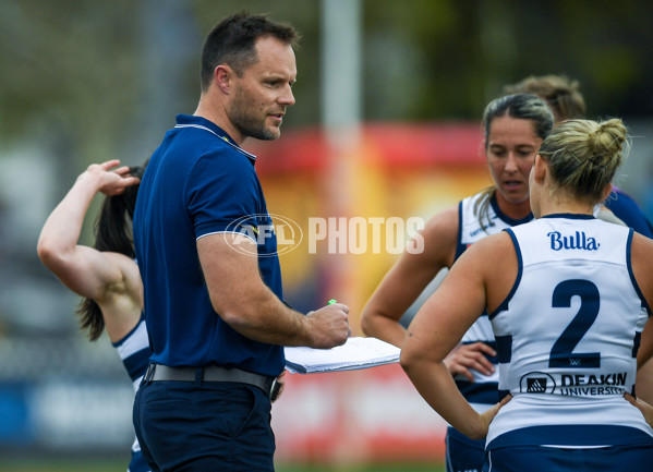 AFLW 2025 Round 02 - Adelaide v Geelong - A-61751935