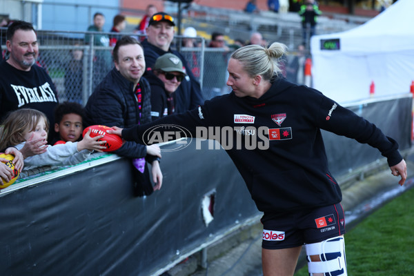 AFLW 2025 Round 02 - Essendon v West Coast - A-61753161