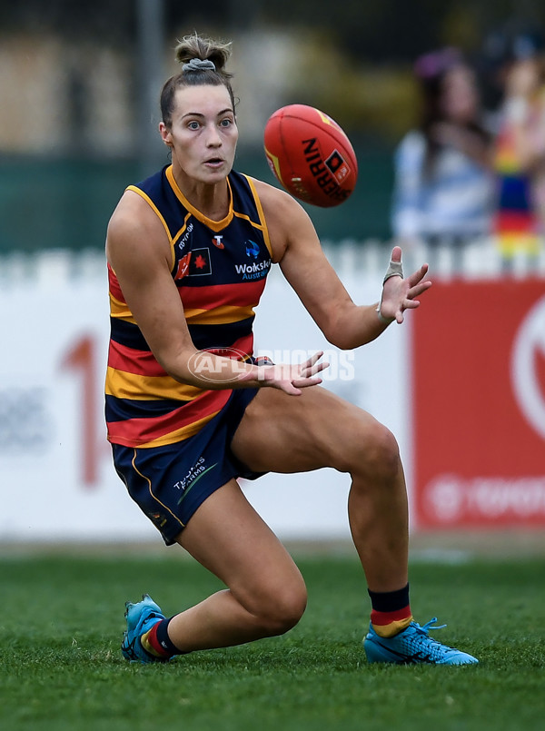 AFLW 2025 Round 02 - Adelaide v Geelong - A-61755927