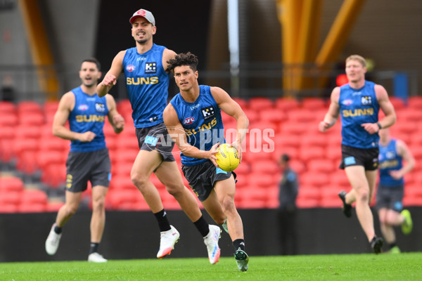AFL 2025 Training - Gold Coast 260825 - A-61772809