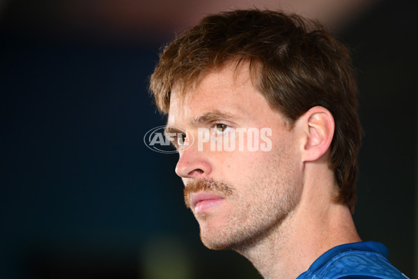 AFL 2025 Training - Gold Coast 260825 - A-61775520