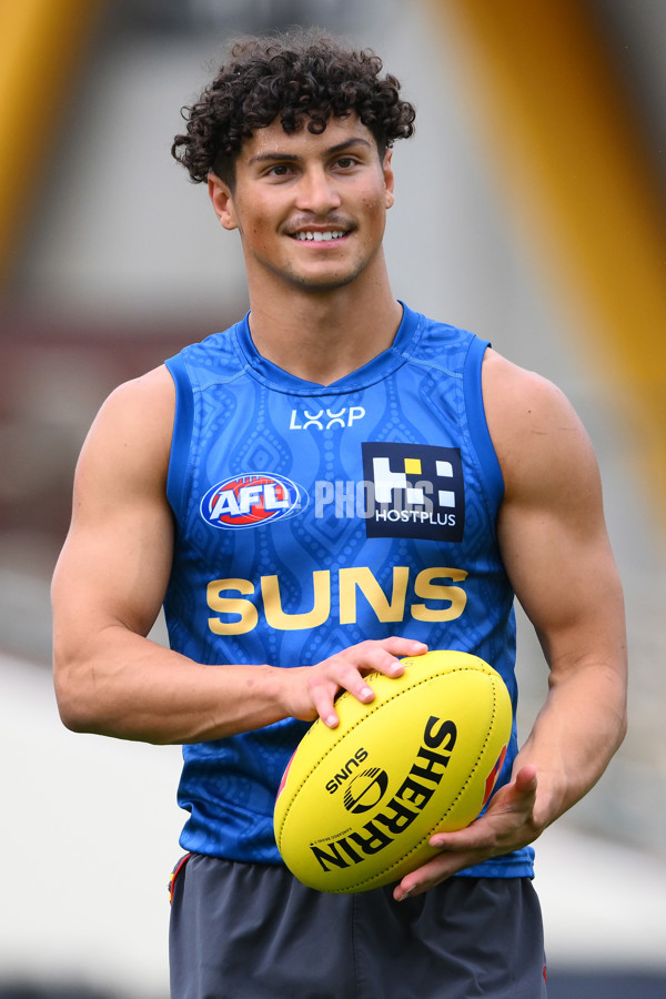 AFL 2025 Training - Gold Coast 260825 - A-61777329