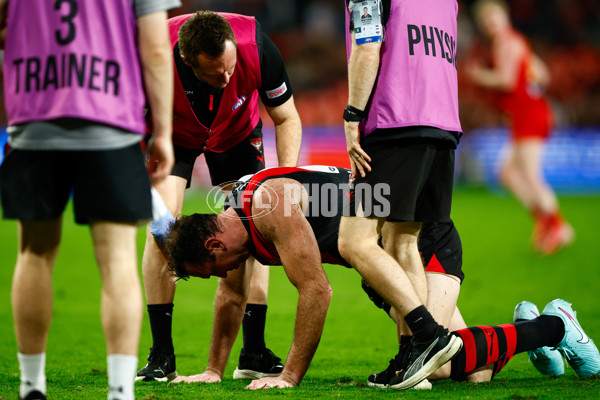 AFL 2025 Round 24 - Gold Coast v Essendon - A-61797613