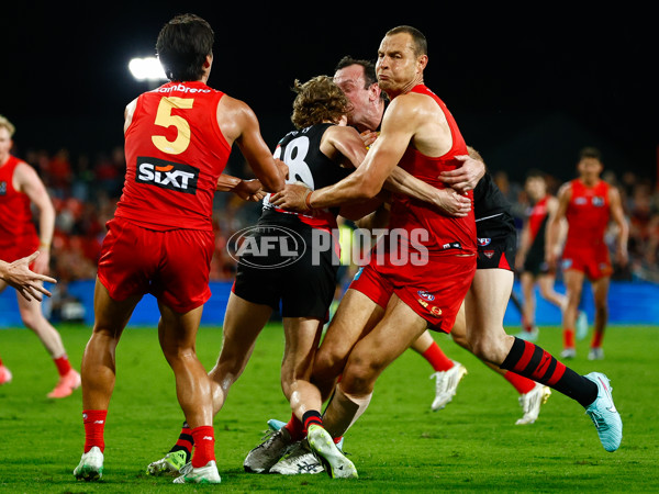 AFL 2025 Round 24 - Gold Coast v Essendon - A-61798310