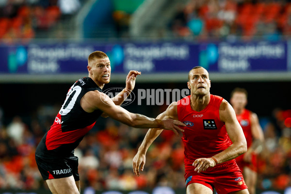 AFL 2025 Round 24 - Gold Coast v Essendon - A-61800388