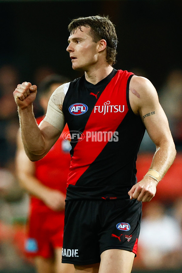 AFL 2025 Round 24 - Gold Coast v Essendon - A-61801006