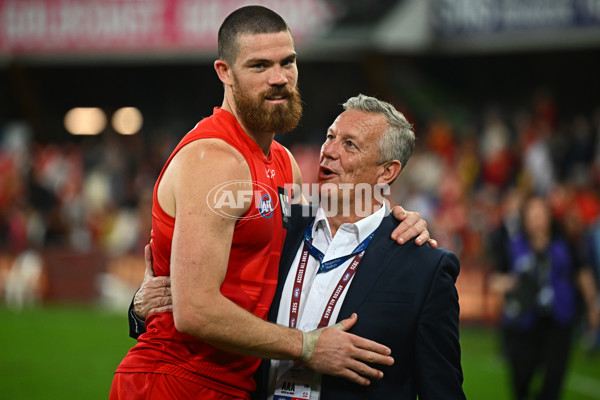 AFL 2025 Round 24 - Gold Coast v Essendon - A-61802824