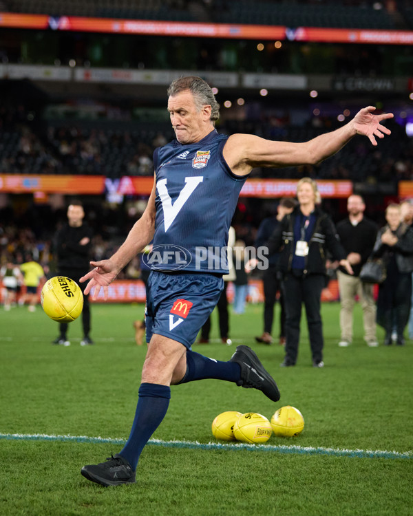 AFL 2025 Media - AFL Legends Match - A-61850701
