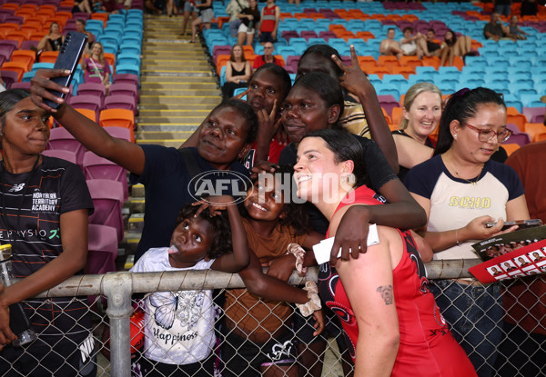 AFLW 2025 Round 03 - Richmond v Essendon - A-61939090