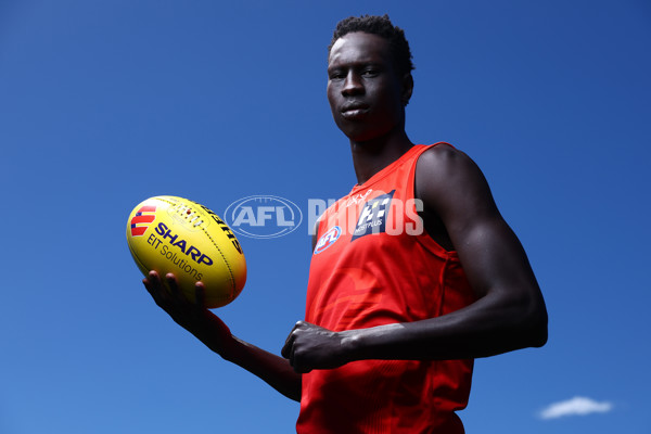 AFL 2025 Media - Gold Coast Media Opportunity 300825 - A-62090483