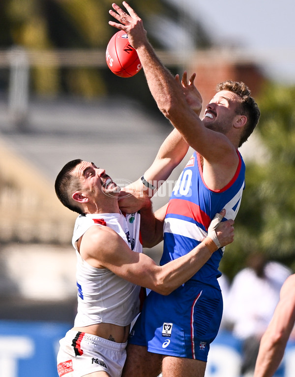VFL 2025 Qualifying Final - Footscray Bulldogs v Frankston - A-62094322