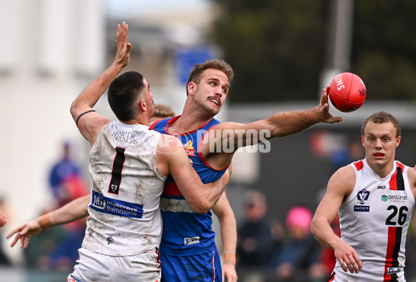 VFL 2025 Qualifying Final - Footscray Bulldogs v Frankston - A-62099117