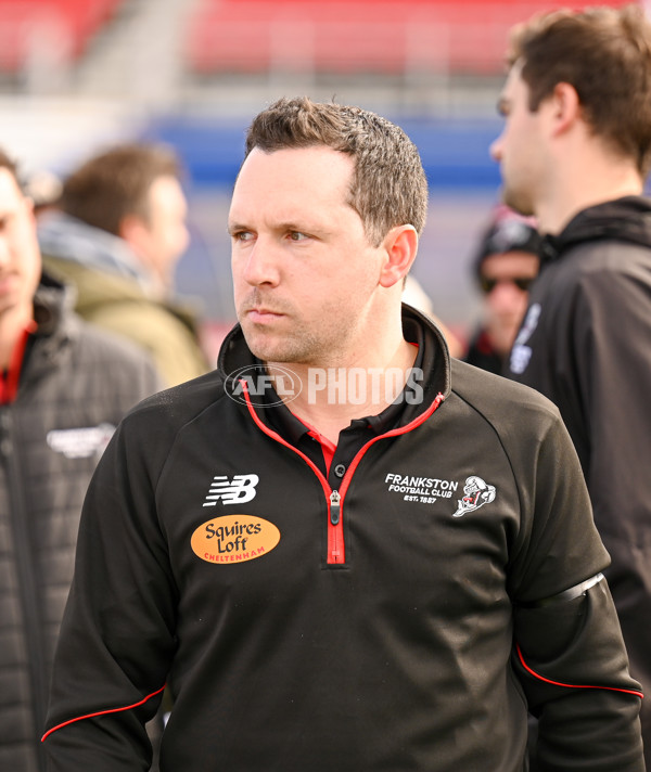 VFL 2025 Qualifying Final - Footscray Bulldogs v Frankston - A-62102714