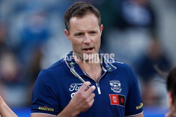AFLW 2025 Round 03 - Geelong v Sydney - A-62113226