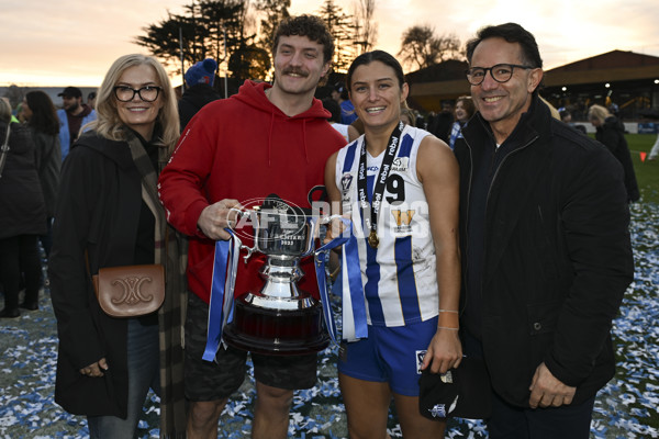 VFLW 2025 Grand Final - Collingwood v North Melbourne-Werribee - A-62121290