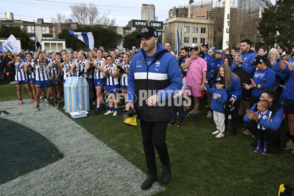 VFLW 2025 Grand Final - Collingwood v North Melbourne-Werribee - A-62128581