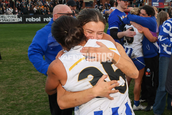 VFLW 2025 Grand Final - Collingwood v North Melbourne-Werribee - A-62129513