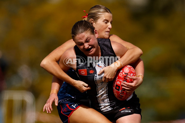 AFLW 2025 Round 03 - Collingwood v Narrm - A-62139338