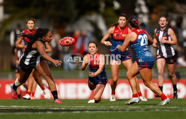 AFLW 2025 Round 03 - Collingwood v Narrm - A-62142054