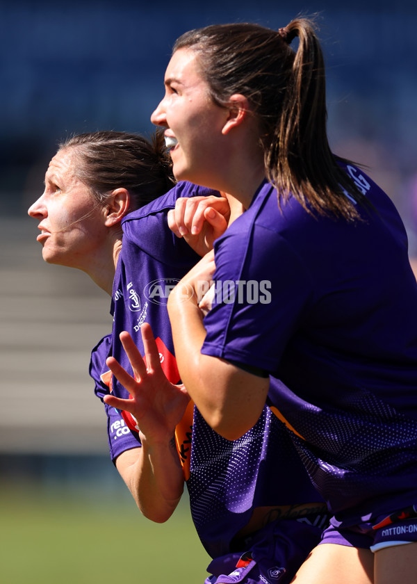 AFLW 2025 Round 03 - Walyalup v North Melbourne - A-62149875