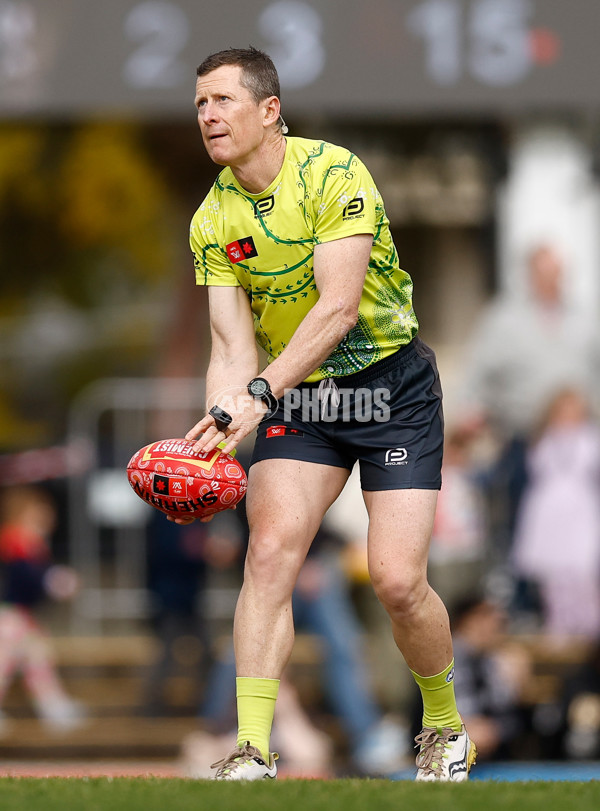 AFLW 2025 Round 03 - Collingwood v Narrm - A-62151739