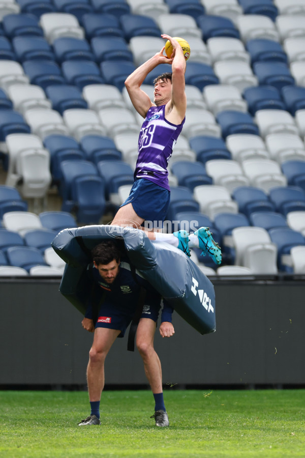 AFL 2025 Training - Geelong 010925 - A-62165157