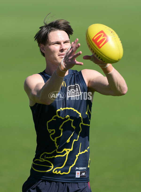 AFL 2025 Training - Brisbane 020925 - A-62167473