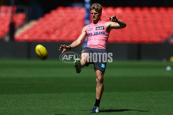 AFL 2025 Training - Gold Coast 020925 - A-62176641