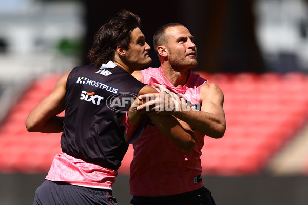 AFL 2025 Training - Gold Coast 020925 - A-62176666