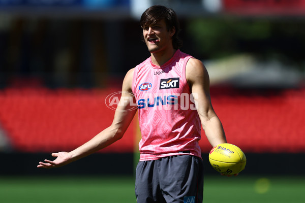 AFL 2025 Training - Gold Coast 020925 - A-62178939