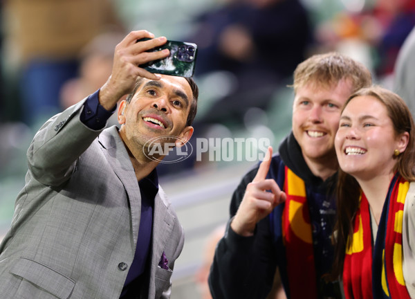 AFL 2025 First Qualifying Final - Adelaide v Collingwood - A-62212781