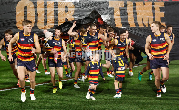 AFL 2025 First Qualifying Final - Adelaide v Collingwood - A-62212827