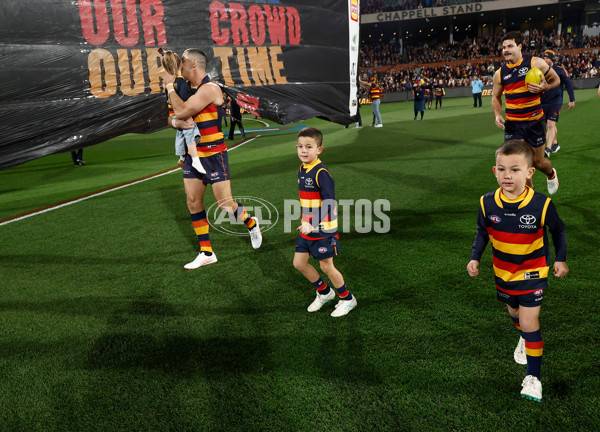 AFL 2025 First Qualifying Final - Adelaide v Collingwood - A-62212830