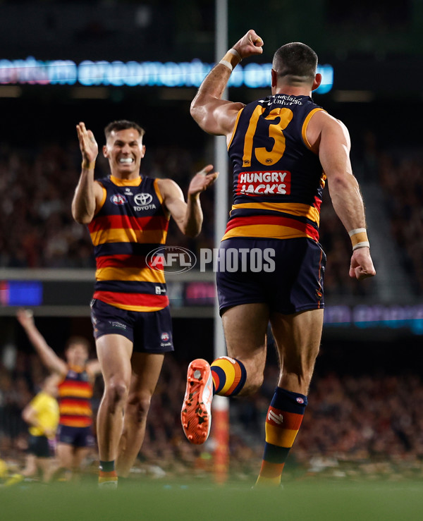 AFL 2025 First Qualifying Final - Adelaide v Collingwood - A-62216089