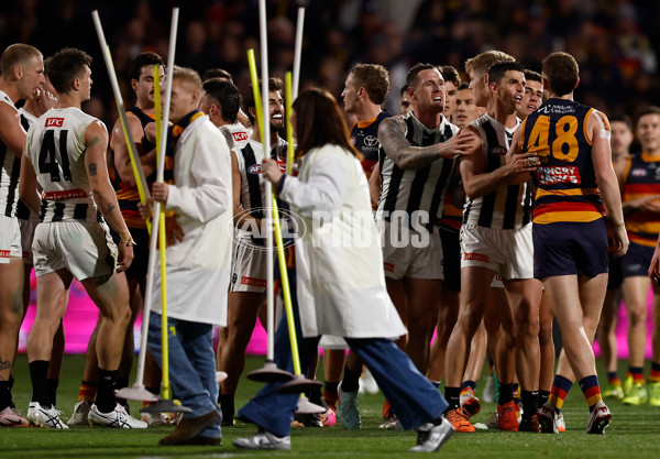 AFL 2025 First Qualifying Final - Adelaide v Collingwood - A-62217777