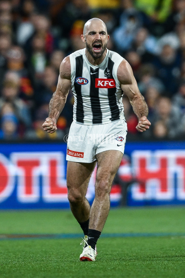 AFL 2025 First Qualifying Final - Adelaide v Collingwood - A-62218380