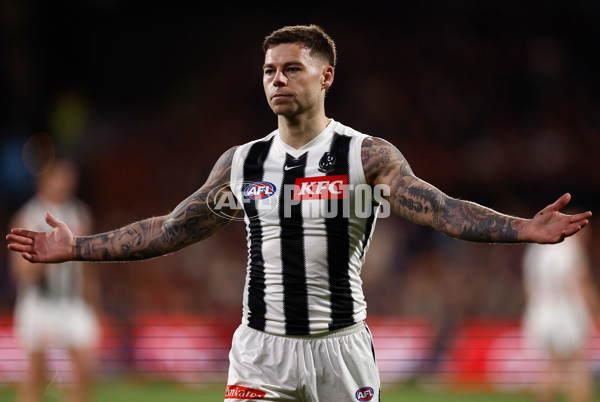 AFL 2025 First Qualifying Final - Adelaide v Collingwood - A-62220322