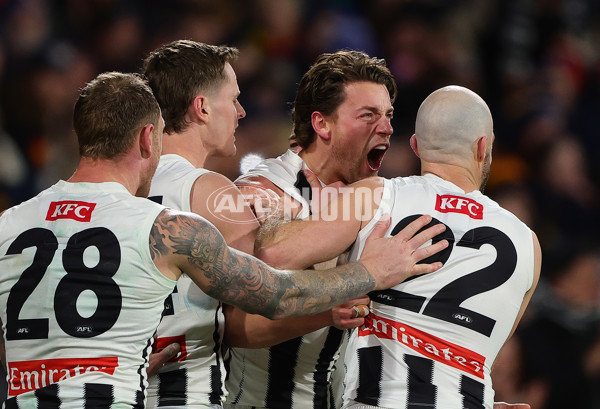 AFL 2025 First Qualifying Final - Adelaide v Collingwood - A-62220336