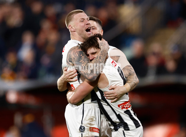 AFL 2025 First Qualifying Final - Adelaide v Collingwood - A-62220757
