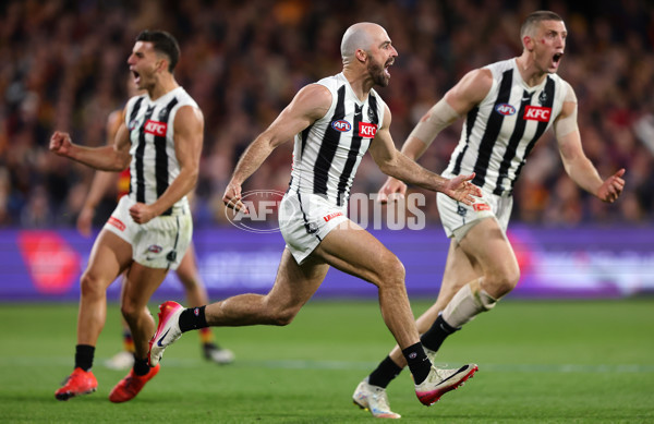 AFL 2025 First Qualifying Final - Adelaide v Collingwood - A-62220798