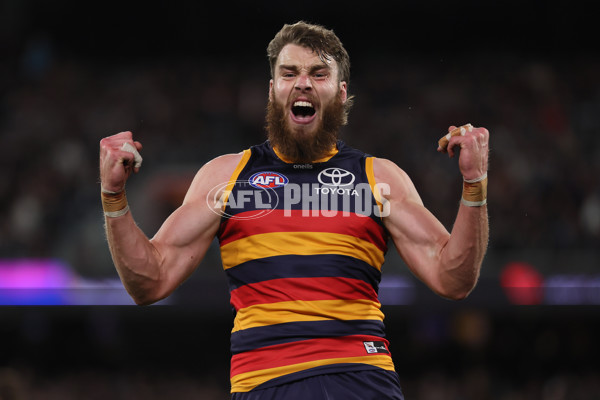 AFL 2025 First Qualifying Final - Adelaide v Collingwood - A-62220843